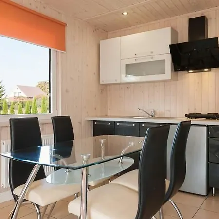 Caloroczne Nad Zalewem