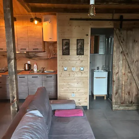 Lodge Caloroczne Nad Zalewem *