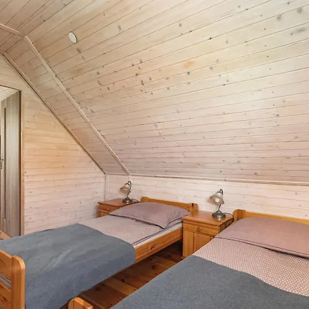 Lodge Caloroczne Nad Zalewem