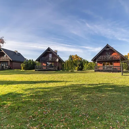 Caloroczne Nad Zalewem Lodge *